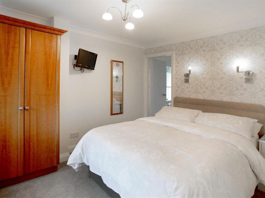 The Hinton Guest House Натсфорд Экстерьер фото